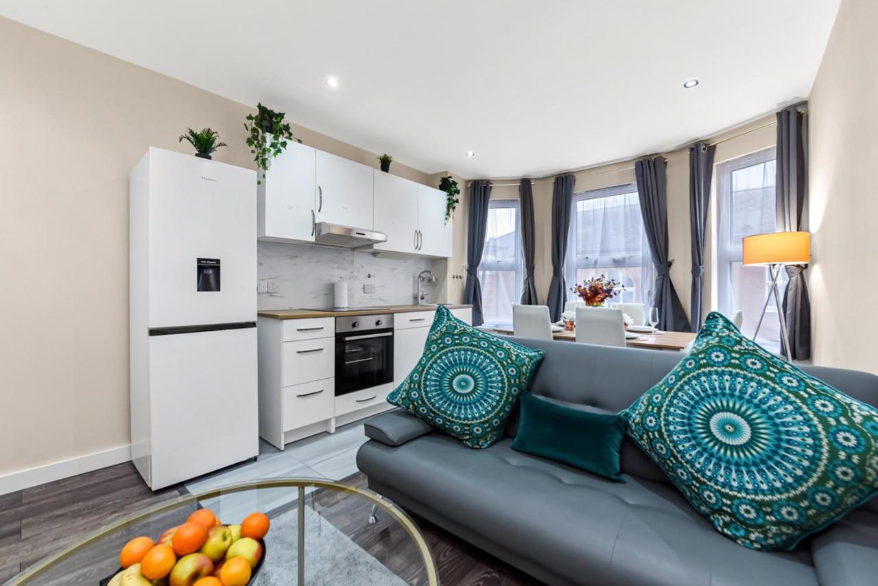 Family Friendly, Zone 2, 2 Beds, Overground Appartamento *